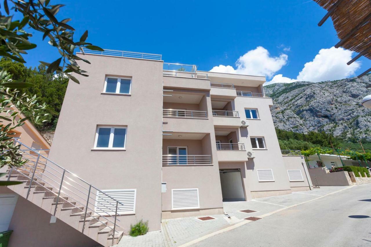 מאקרסקה Apartments Dora מראה חיצוני תמונה