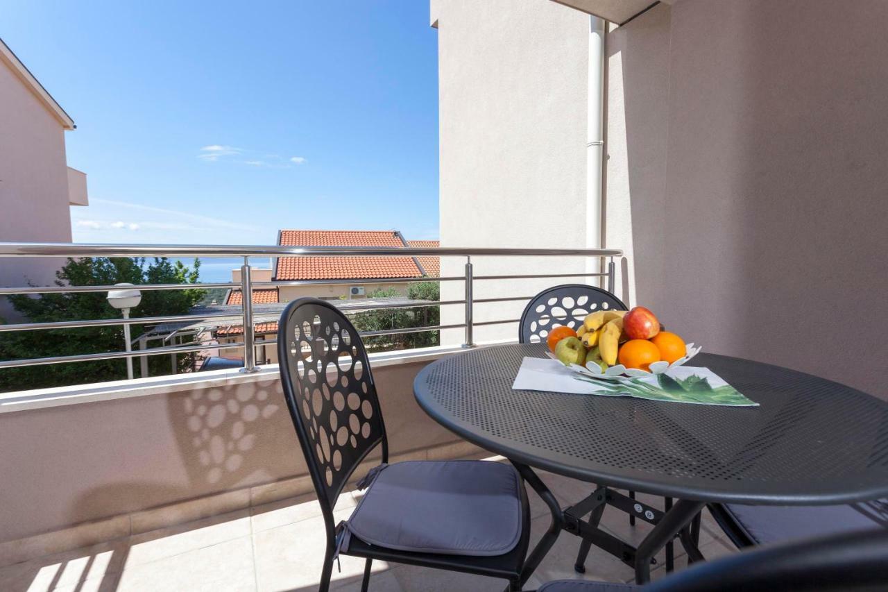 מאקרסקה Apartments Dora מראה חיצוני תמונה