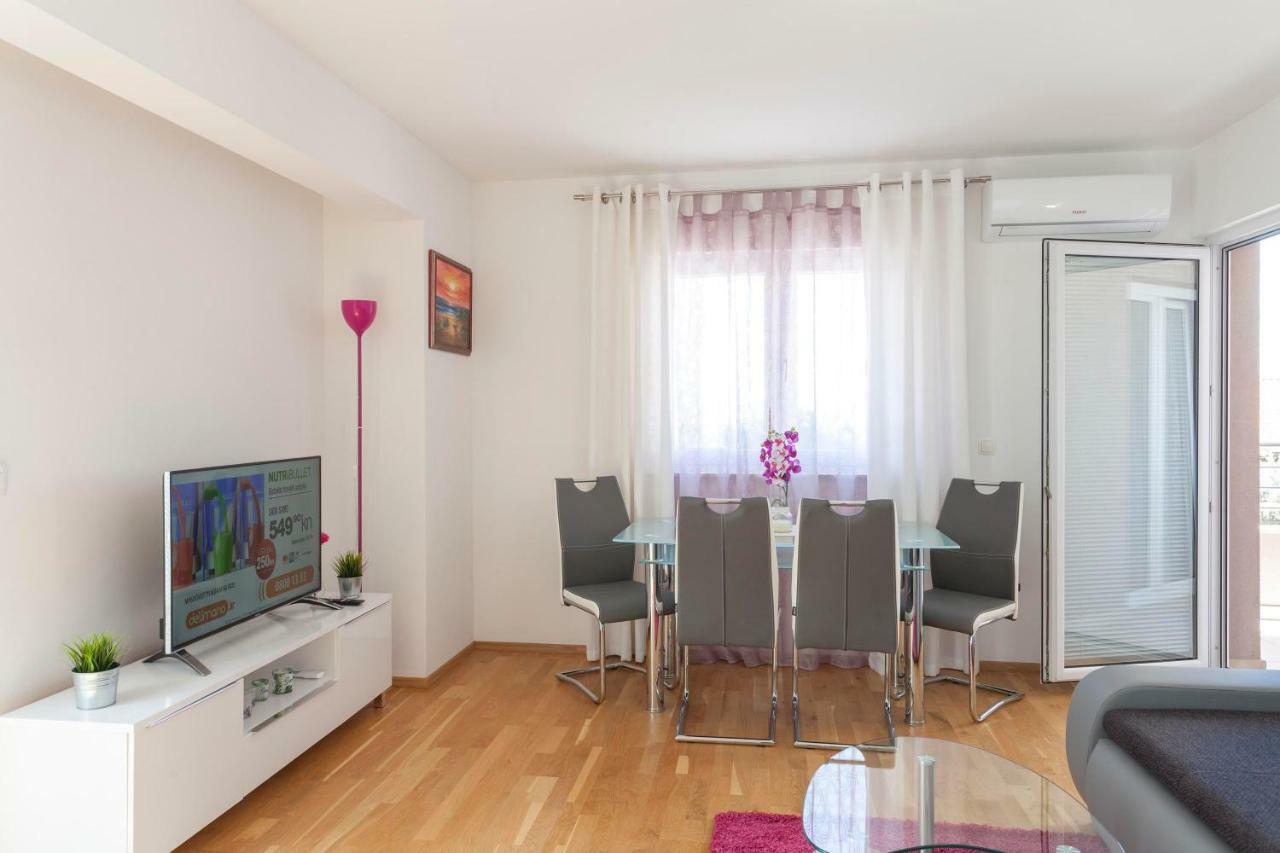מאקרסקה Apartments Dora מראה חיצוני תמונה
