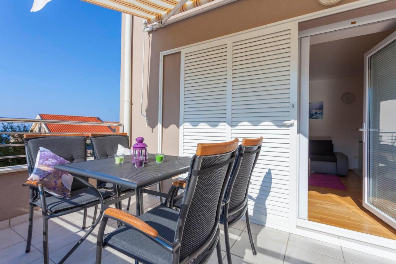 מאקרסקה Apartments Dora מראה חיצוני תמונה
